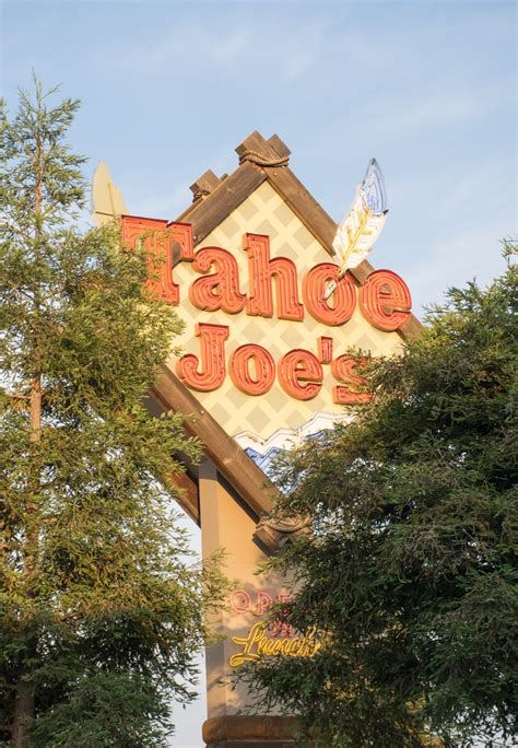 Tahoe joes - Add Joe’s Steak ® +$4.50 or Grilled Chicken +$4 BUFFALO WINGS Spicy Buffalo sauced jumbo wings. $17.50 SEARED AHI TUNA Sashimi-grade tuna, rubbed with Joe’s bold ...